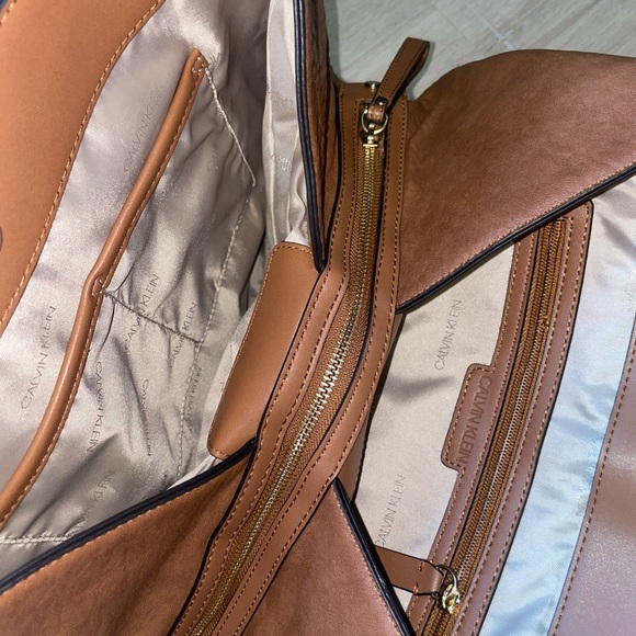 NWOT Calvin Klein Triple Compartment Reyna Tote in Caramel Color - Picture 8 of 16
